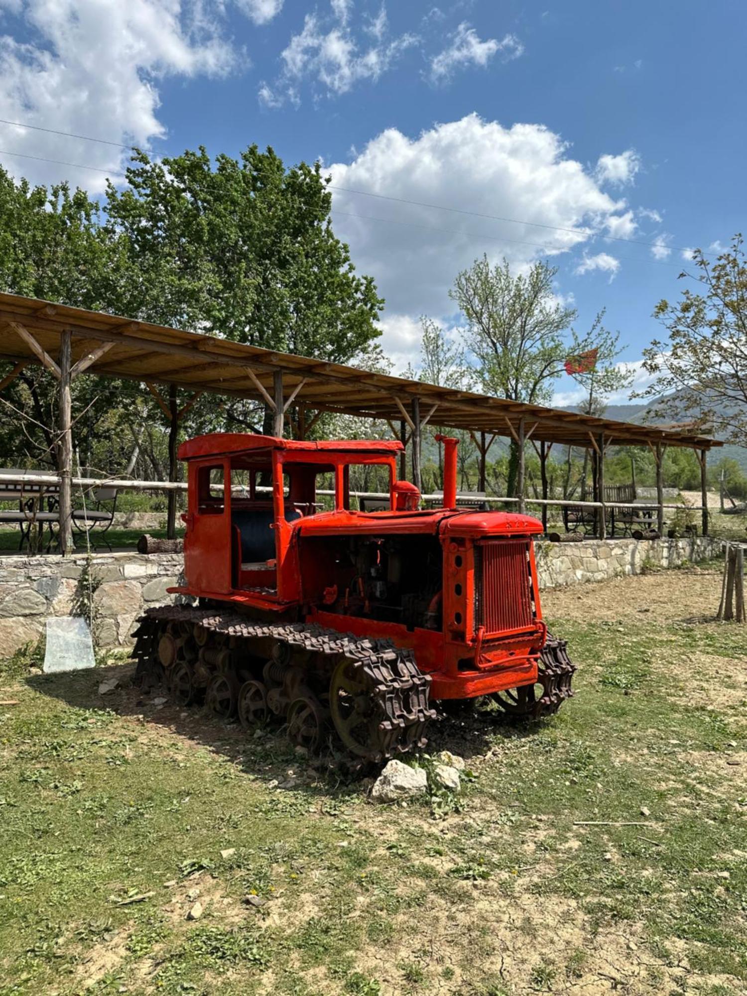 Vila Disha Tirana Exterior photo